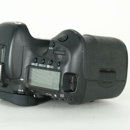 Canon EOS 7D Mark II