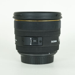 SIGMA 50mm F1.4 EX DG HSM (キヤノンEF用)