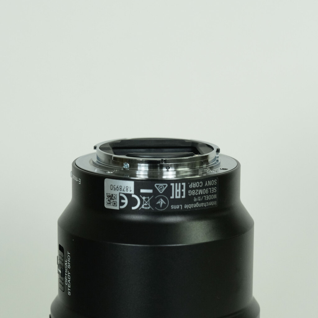 SONY FE 90mm F2.8 Macro G OSS SEL90M28G