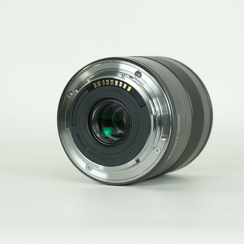 Canon EF-M18-55mm F3.5-5.6 IS STM