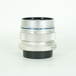 OLYMPUS M.ZUIKO DIGITAL ED 12mm F2.0 OLYMPUS M.ZUIKO DIGITAL ED 12mm F2.0
