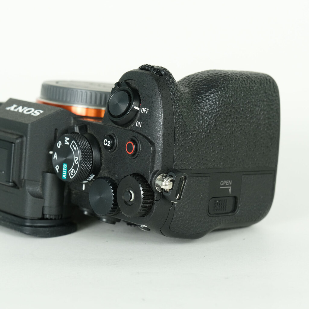 SONY α7 IV(ILCE-7M4) SONY α7 IV(ILCE-7M4)
