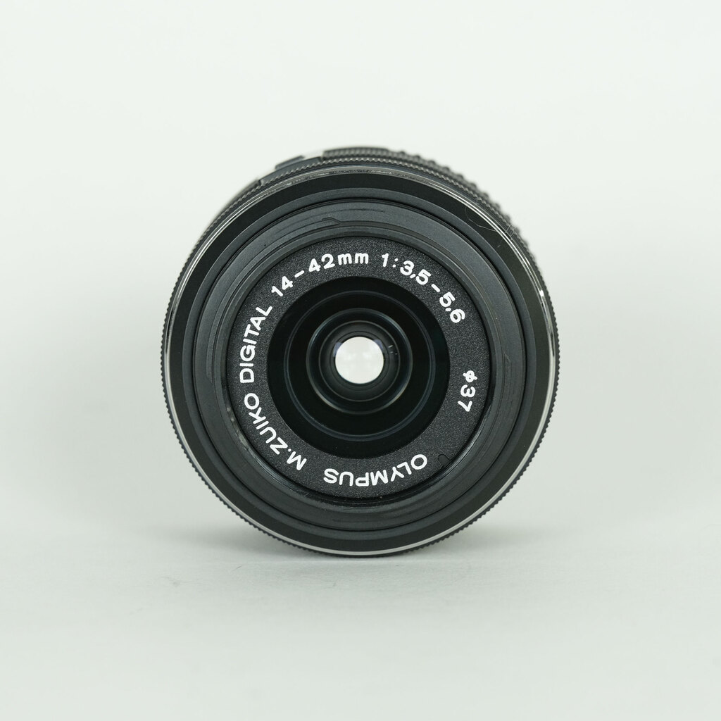 OLYMPUS M.ZUIKO DIGITAL 14-42mm F3.5-5.6IIR ブラック
