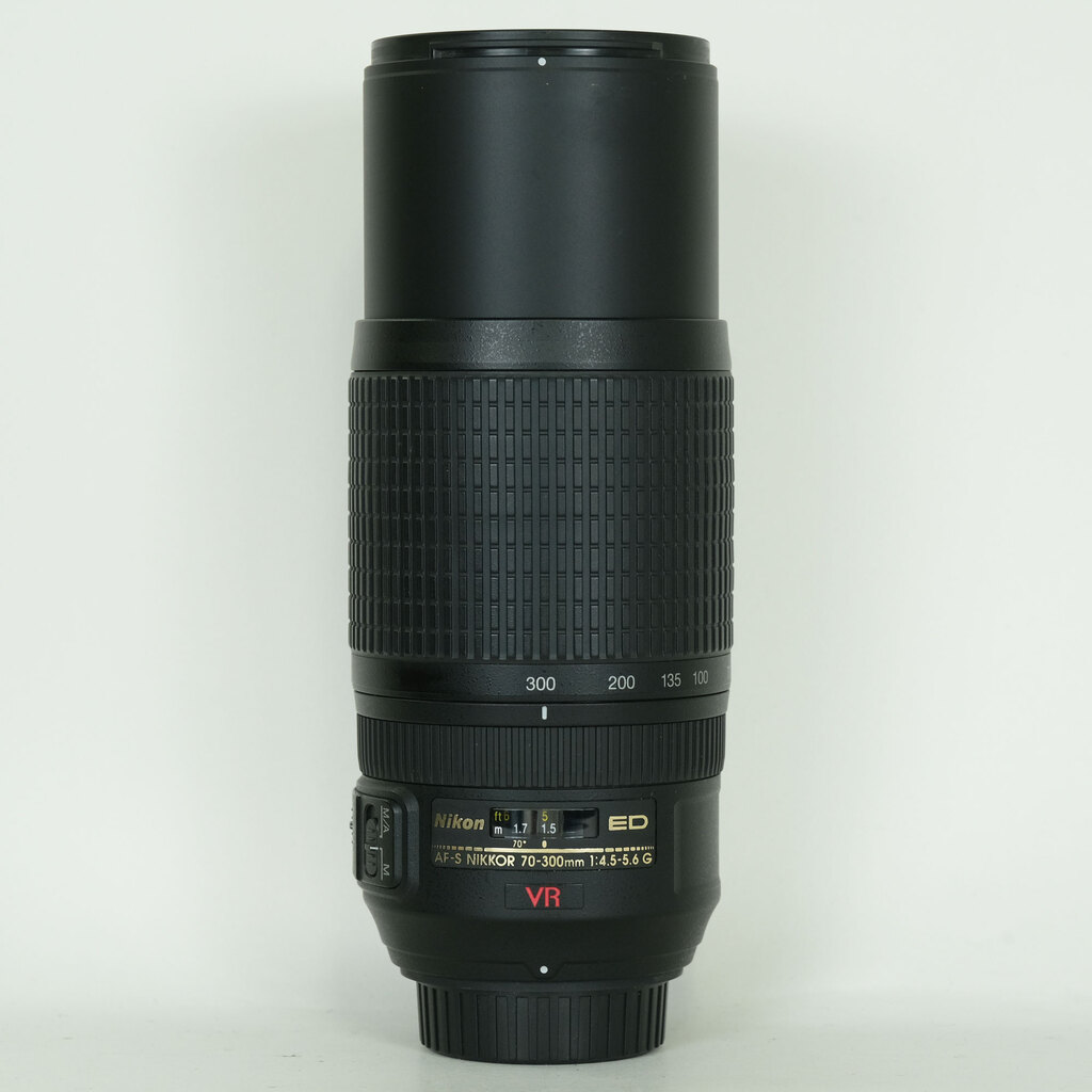 Nikon AF-S VR Zoom-Nikkor 70-300mm F4.5-5.6G IF-ED