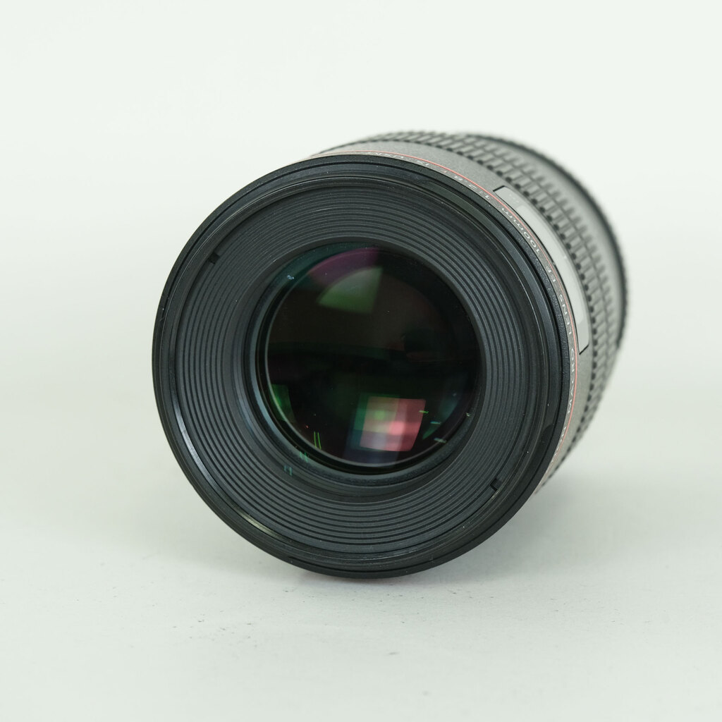 Canon EF100mm F2.8Lマクロ IS USM Canon EF100mm F2.8Lマクロ IS USM