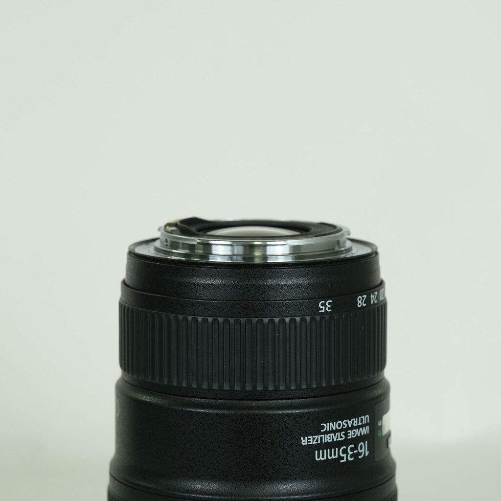 Canon EF16-35mm F4L IS USM Canon EF16-35mm F4L IS USM