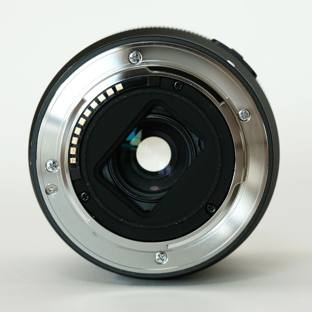 SONY E 18-135mm F3.5-5.6 OSS SEL18135