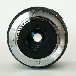 SONY E 18-135mm F3.5-5.6 OSS SEL18135