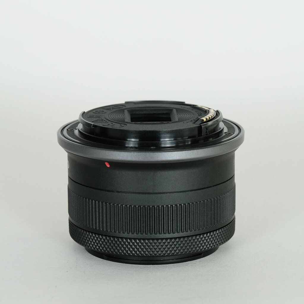Canon RF-S 18-45mm F4.5-6.3 IS STM