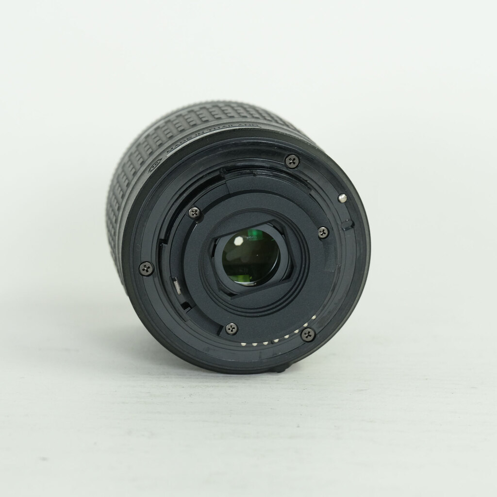 Nikon AF-P DX NIKKOR 18-55mm F3.5-5.6G VR