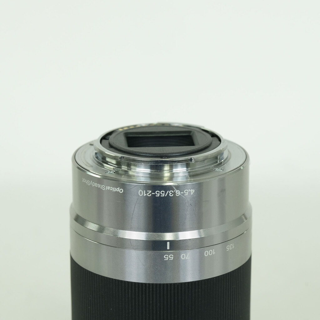 SONY E 55-210mm F4.5-6.3 OSS SEL55210