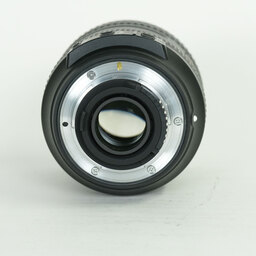 Nikon AF-S DX NIKKOR 16-80mm f/2.8-4E ED VR Nikon AF-S DX NIKKOR 16-80mm f/2.8-4E ED VR