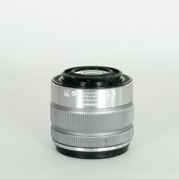 Panasonic LUMIX G VARIO 14-42mm F3.5-5.6II ASPH. MEGA O.I.S.  シルバー    H-FS1442A-S