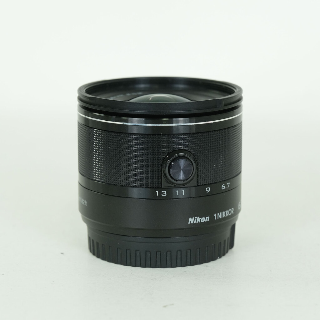 Nikon 1 NIKKOR VR 6.7-13mm f/3.5-5.6 ブラック