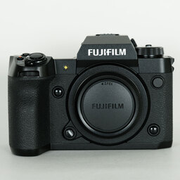 FUJIFILM X-H2