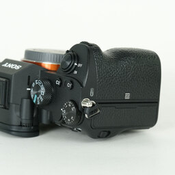 SONY α7 III（ILCE-7M3）