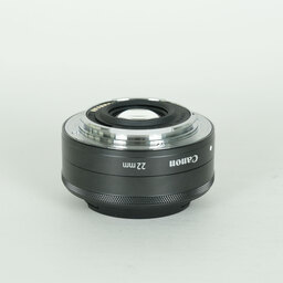 Canon EF-M22mm F2 STM