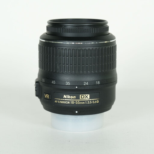 Nikon AF-S DX NIKKOR 18-55mm F3.5-5.6 G VR