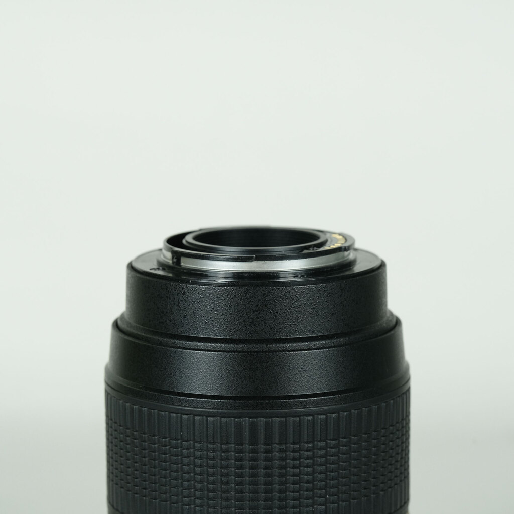 TAMRON 70-300mm F4-5.6 Di LD Macro/Model A17S(ソニーA用) TAMRON 70-300mm F4-5.6 Di LD Macro/Model A17S(ソニーA用)