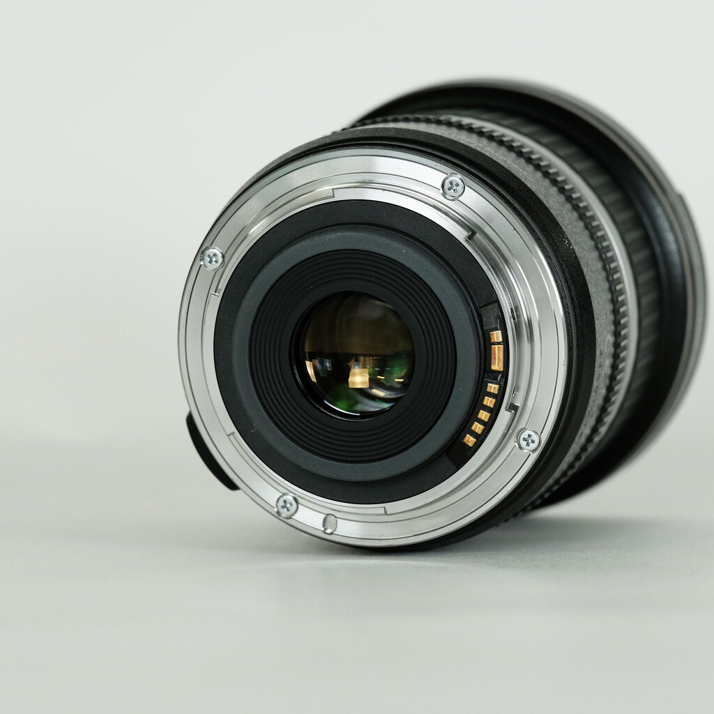 Canon EF-S10-22mm F3.5-4.5 USM Canon EF-S10-22mm F3.5-4.5 USM