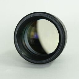 Nikon NIKKOR Z 135mm f/1.8 S Plena