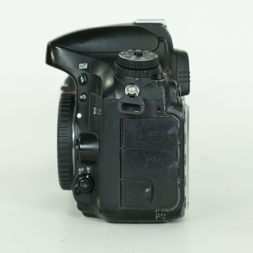 Nikon D600