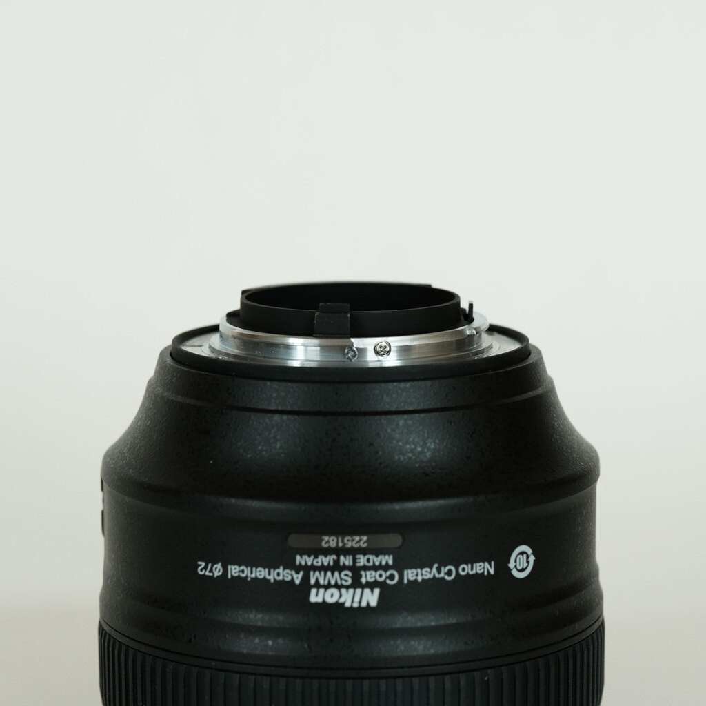 Nikon AF-S NIKKOR 58mm f/1.4Gの出品 | ONE SCENE（ワンシーン）