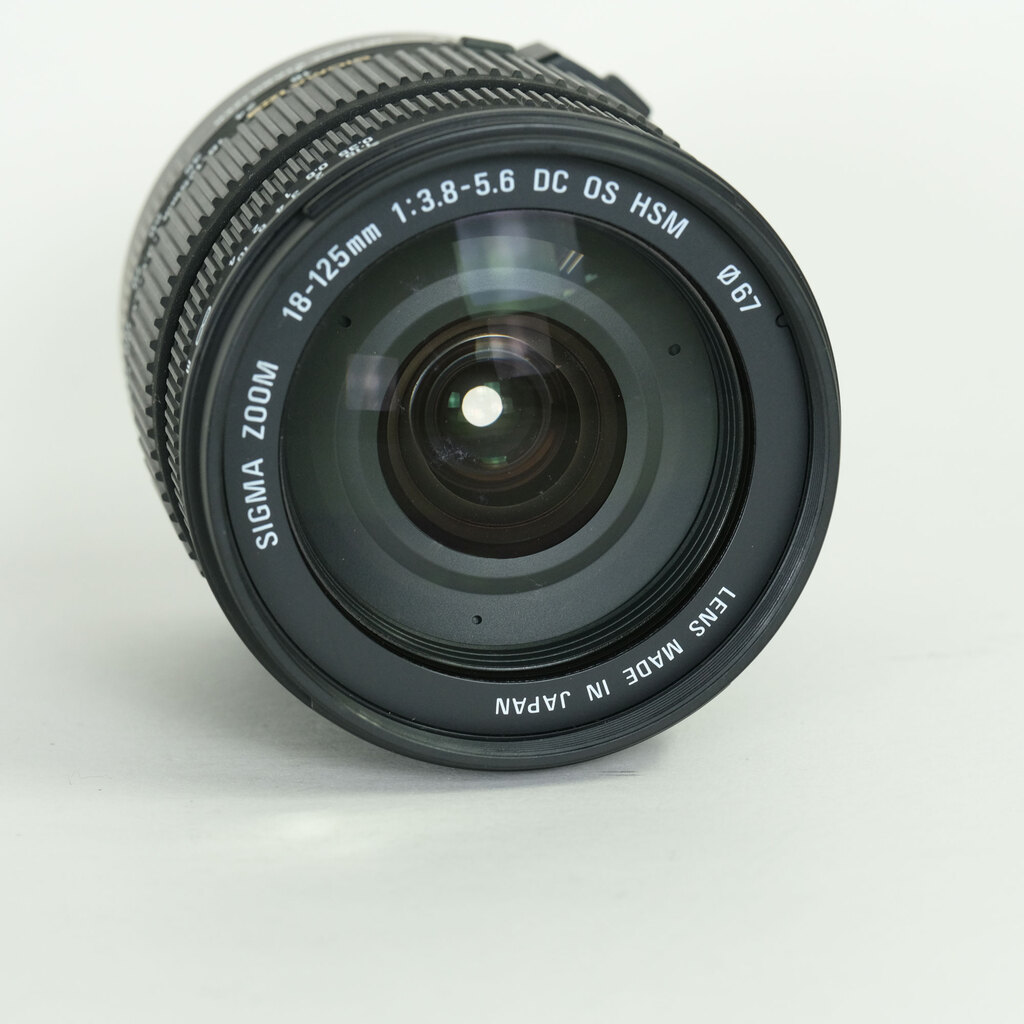 SIGMA 18-125mm F3.8-5.6 DC OS HSM [キヤノンEF用]