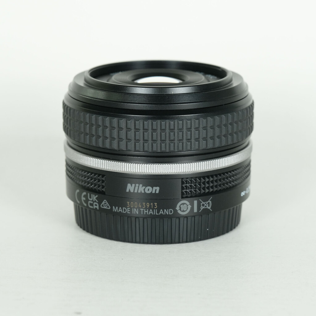 Nikon NIKKOR Z 40mm f/2 [Special Edition]