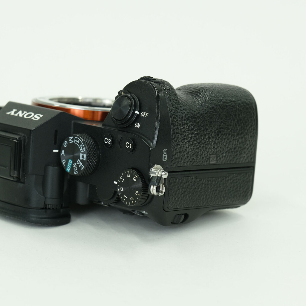 SONY α7 III(ILCE-7M3) SONY α7 III(ILCE-7M3)