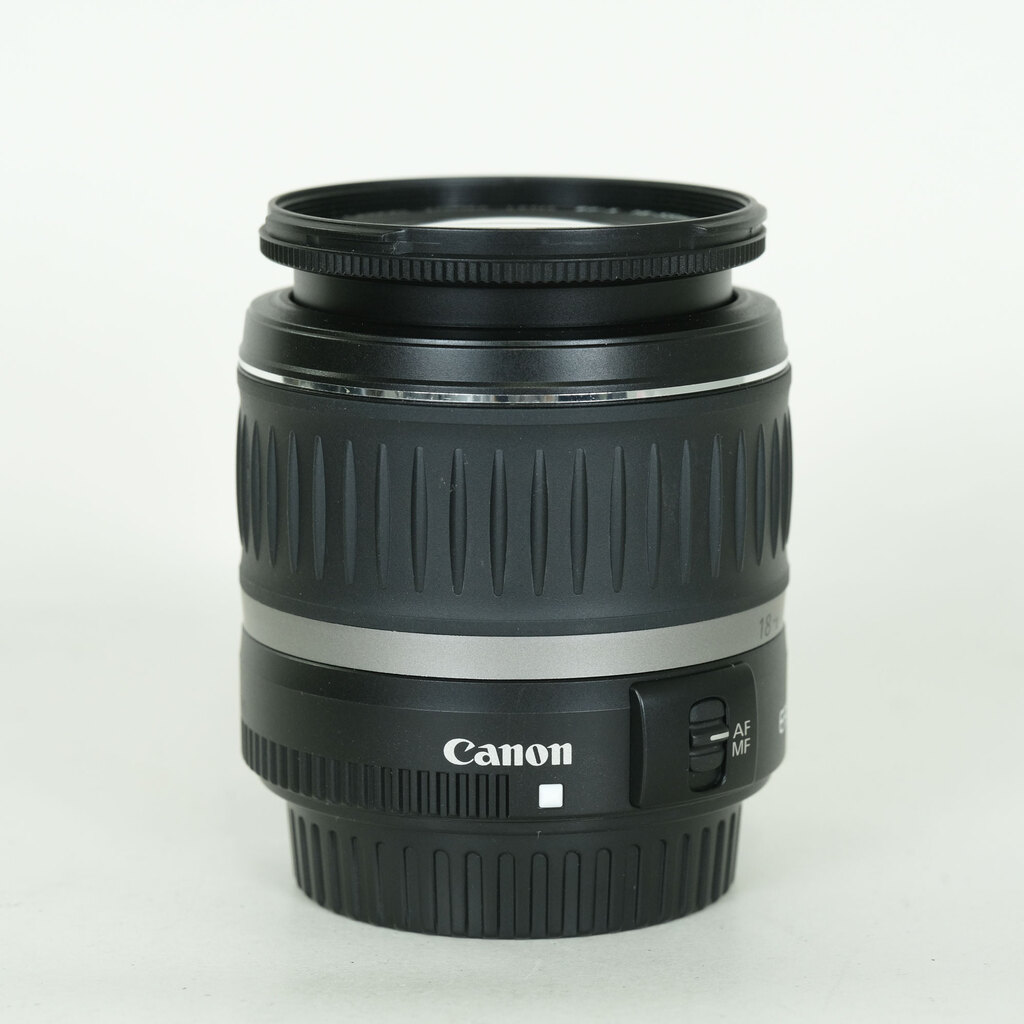 Canon EF-S18-55mm F3.5-5.6 IS
