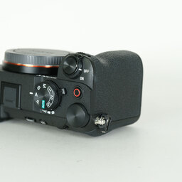 SONY α7C II（ILCE-7CM2）