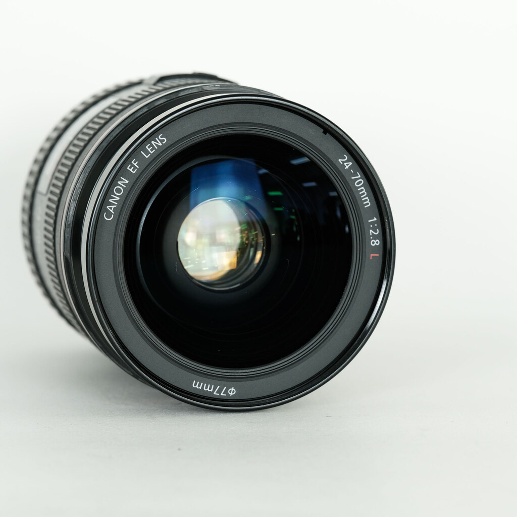 Canon EF24-70mm F2.8L USM Canon EF24-70mm F2.8L USM