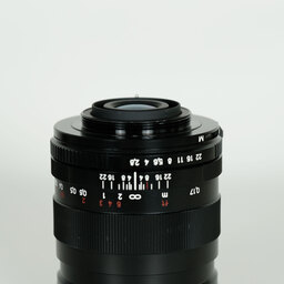 Carl Zeiss Distagon T* 25mm F2.8 ZS [M42用]