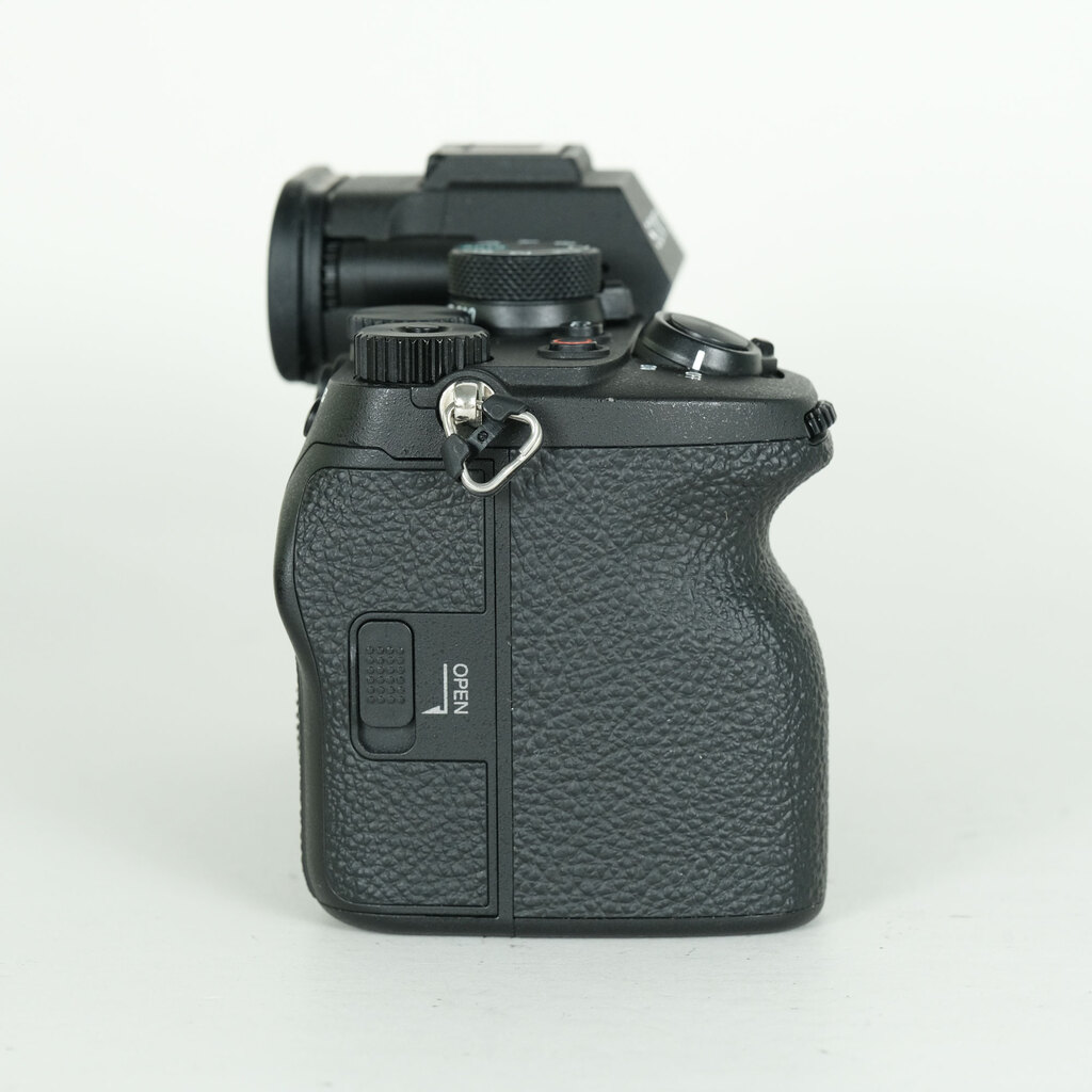 SONY ��7 IV�iILCE-7M4�j [�{�f�B]