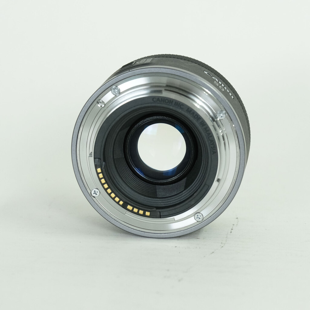 Canon RF50mm F1.8 STM