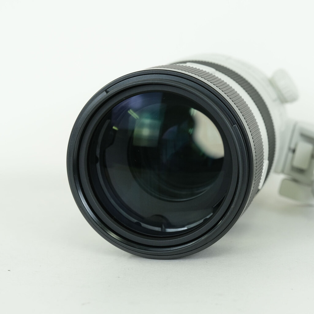 SONY FE 70-200mm F2.8 GM OSS II SEL70200GM2 SONY FE 70-200mm F2.8 GM OSS II SEL70200GM2