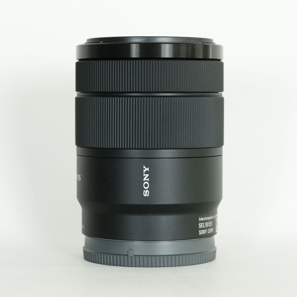 SONY E 18-135mm F3.5-5.6 OSS SEL18135