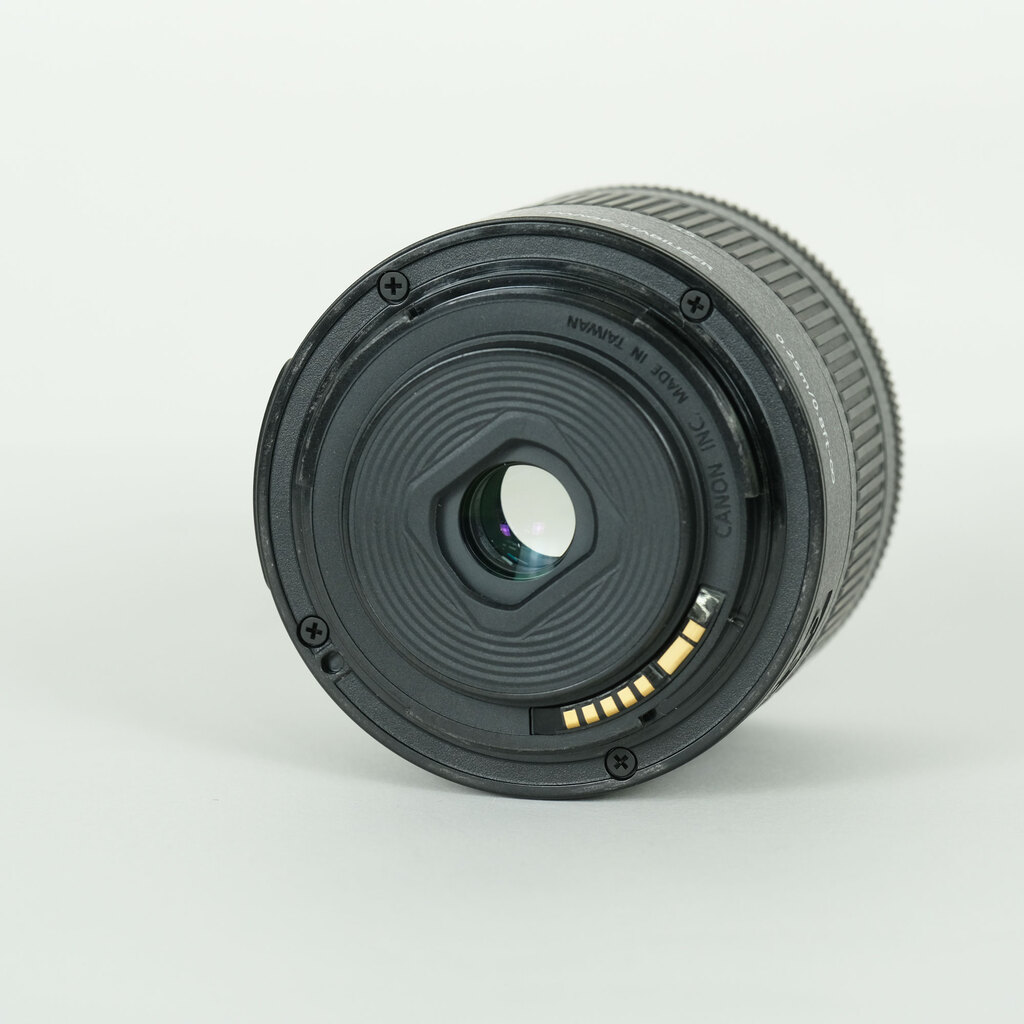 Canon EF-S18-55mm F4-5.6 IS STMの出品 | ONE SCENE（ワンシーン）