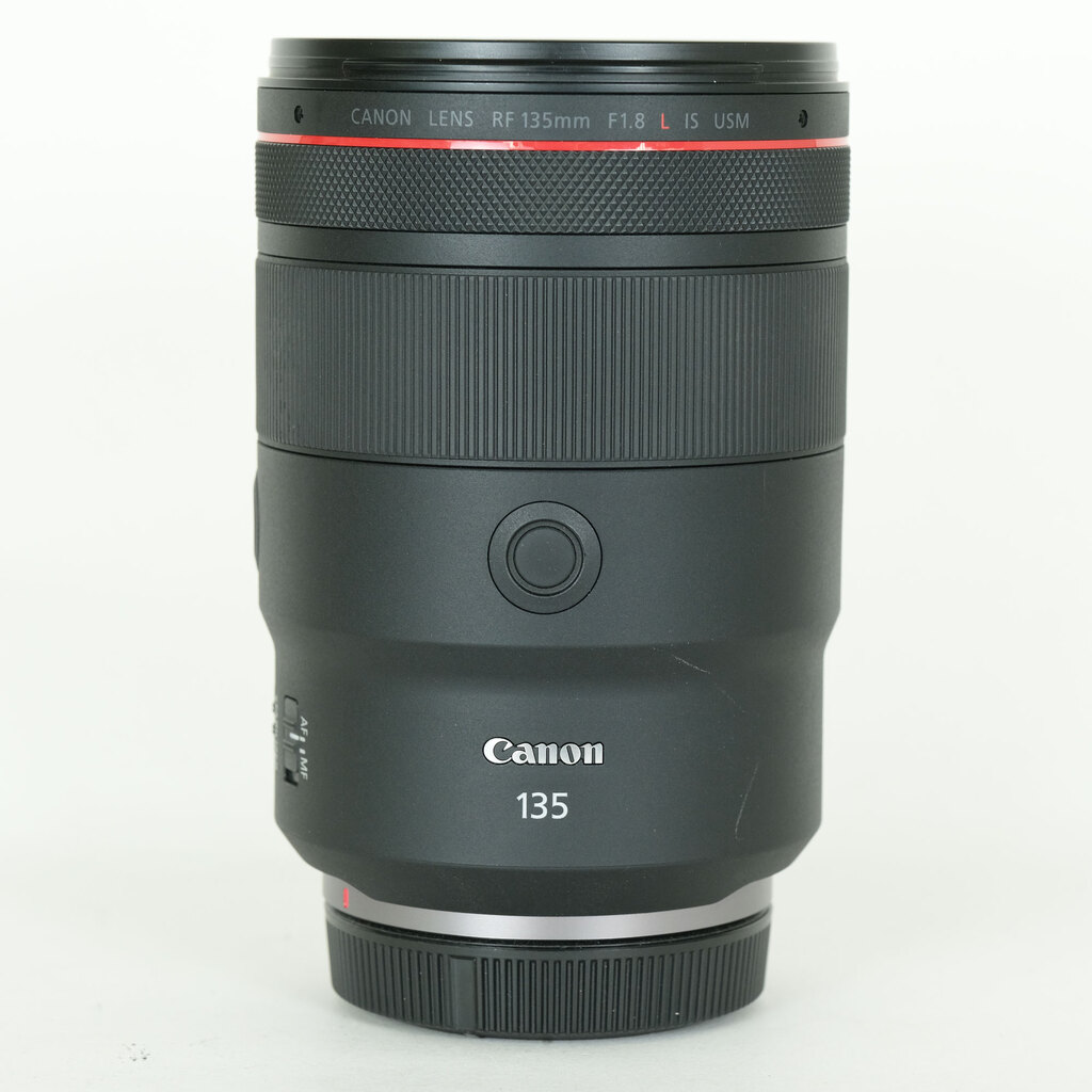 美品　RF135mm F1.8 L IS USM RF135mm F1.8 L IS USM：通販 | RFレンズ - キヤノンオンラインショップ