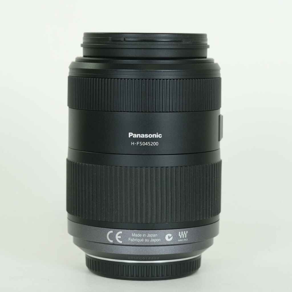 Panasonic LUMIX G VARIO 45-200mm F4.0-F5.6 MEGA O.I.S. H-FS045200 Panasonic LUMIX G VARIO 45-200mm F4.0-F5.6 MEGA O.I.S. H-FS045200