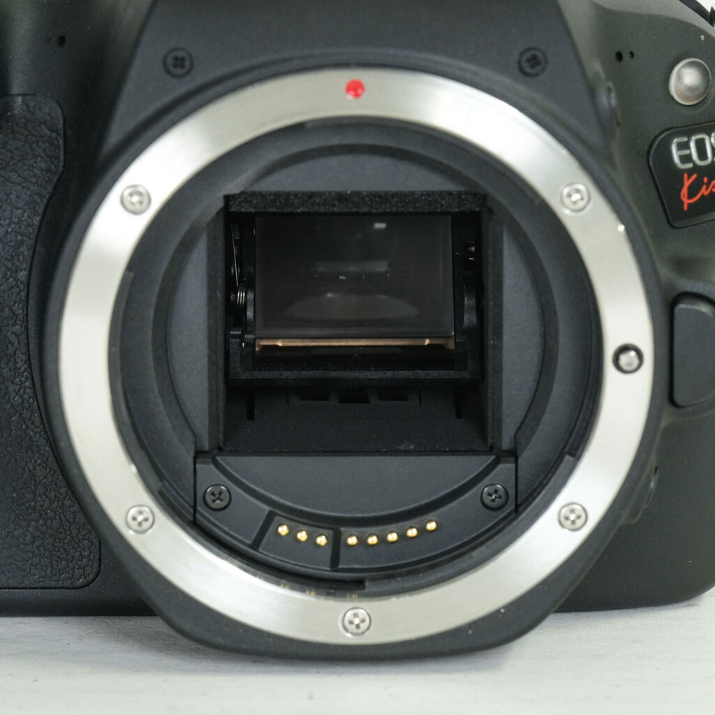 Canon EOS Kiss X9