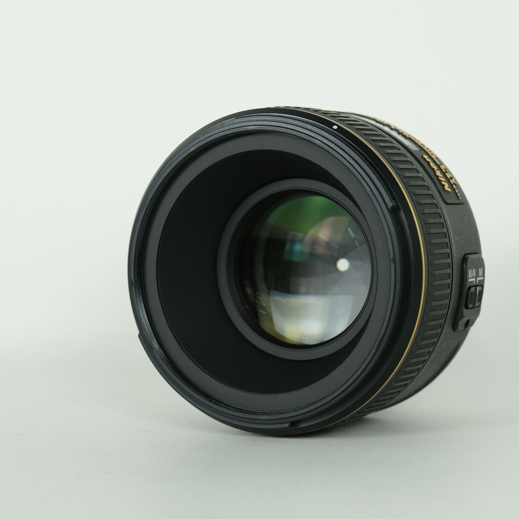 Nikon AF-S NIKKOR 58mm f/1.4Gの出品 | ONE SCENE（ワンシーン）