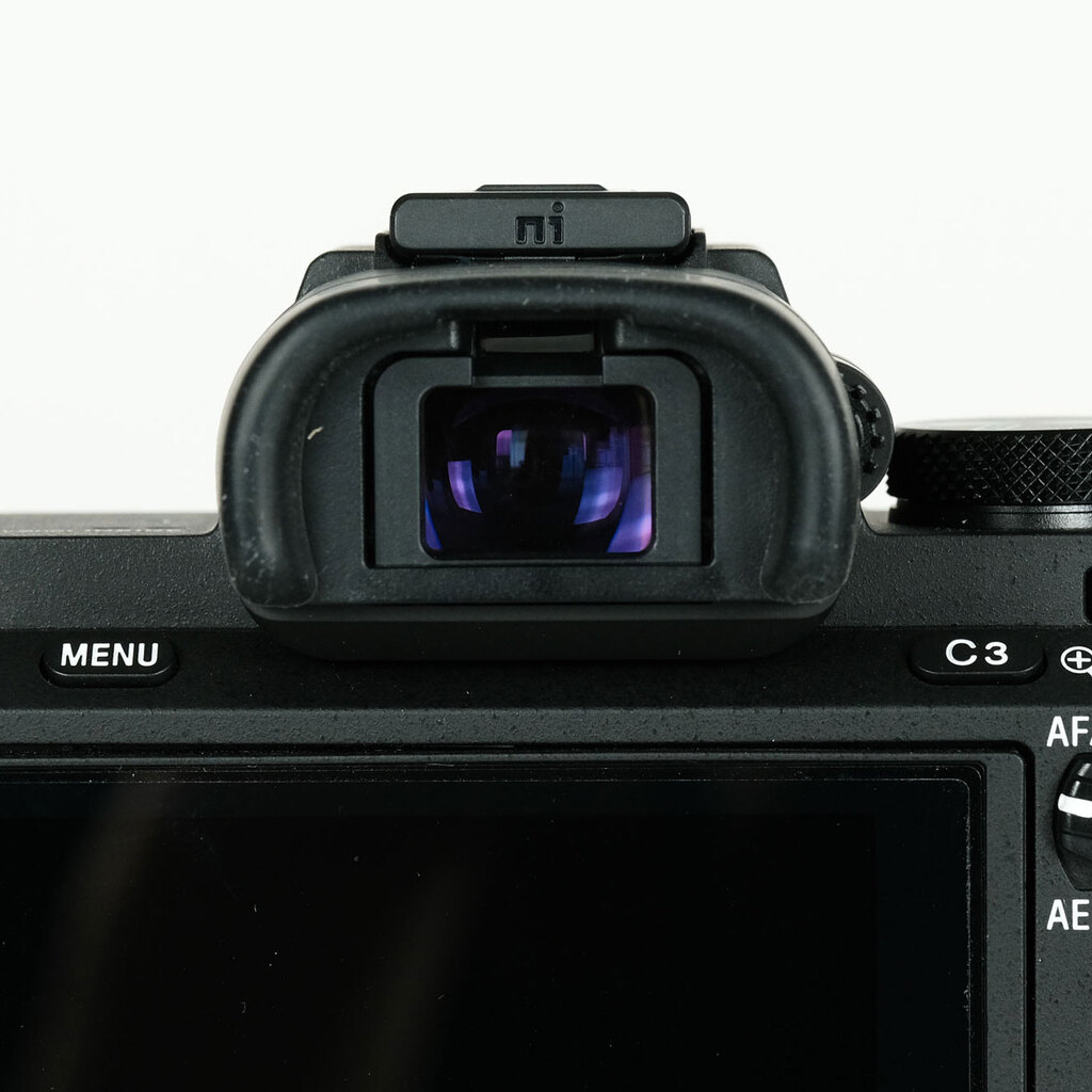 SONY α7 II（ILCE-7M2）