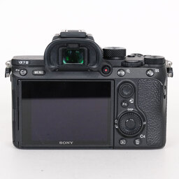 SONY α7 III（ILCE-7M3）