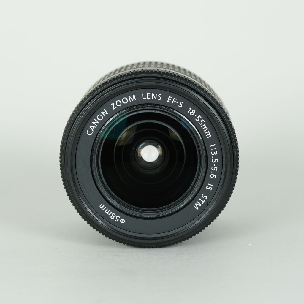 Canon EF-S18-55mm F3.5-5.6 IS STM