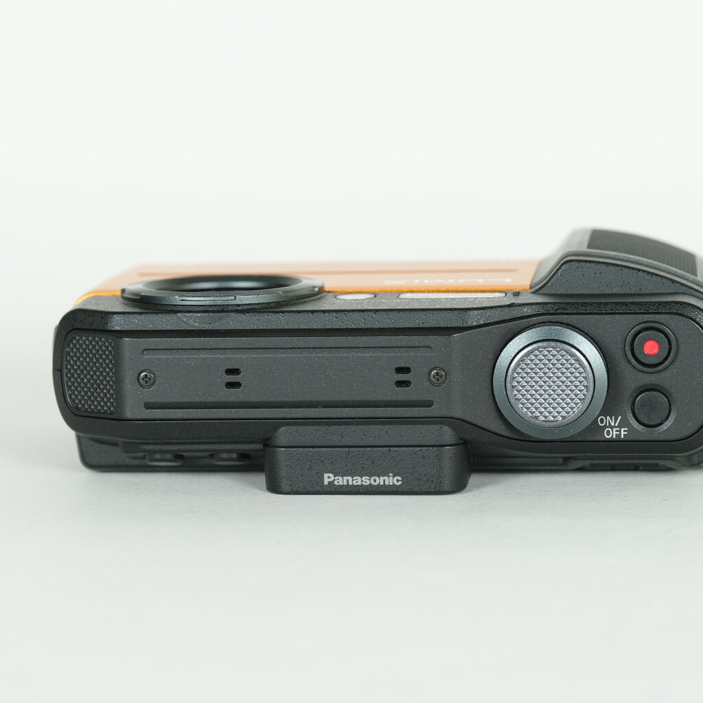 Panasonic LUMIX DC-FT7 オレンジの出品 | ONE SCENE（ワンシーン）