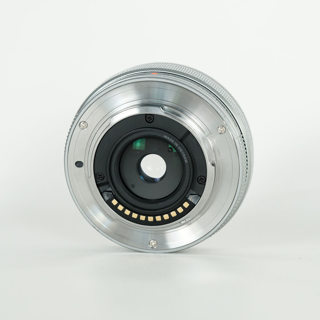 OLYMPUS M.ZUIKO DIGITAL ED 14-42mm F3.5-5.6 EZ シルバー