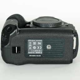 Canon EOS-1D X Mark II