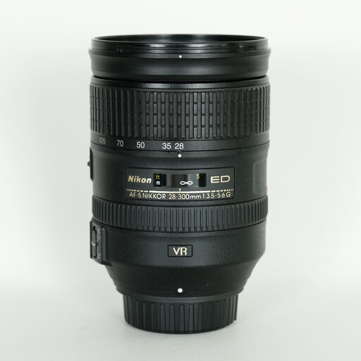 Nikon AF-S NIKKOR 28-300mm f/3.5-5.6G ED VR